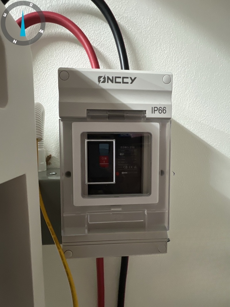 DC MCCB 250A 500VDC.jpg